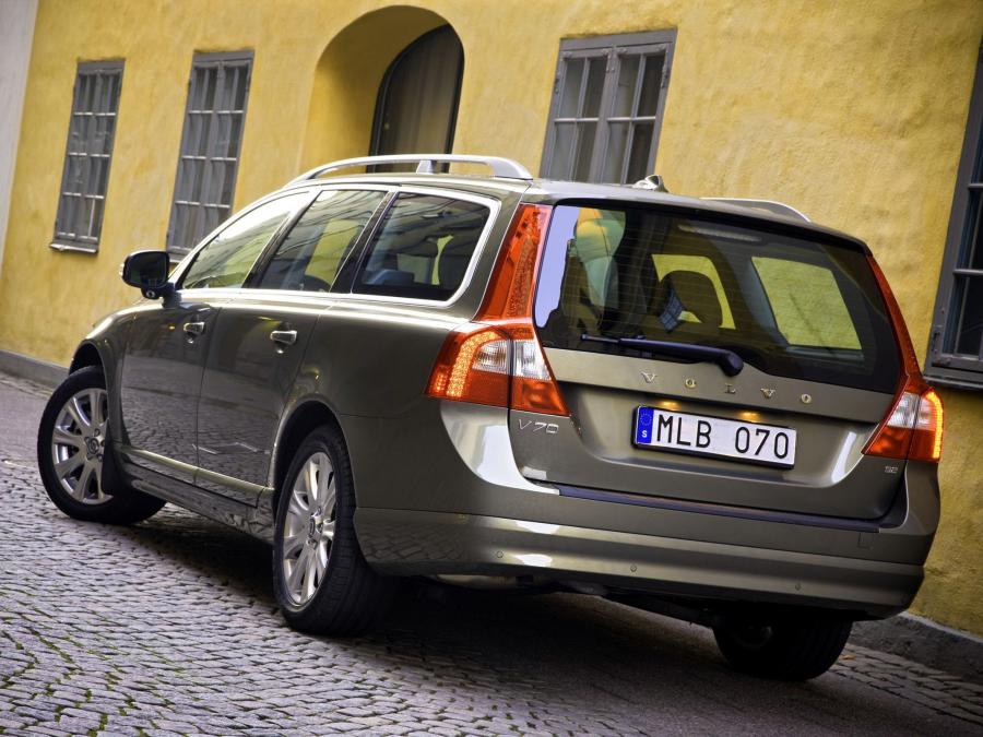  Volvo V70 T6 2007 года  (фото 12 из 64)